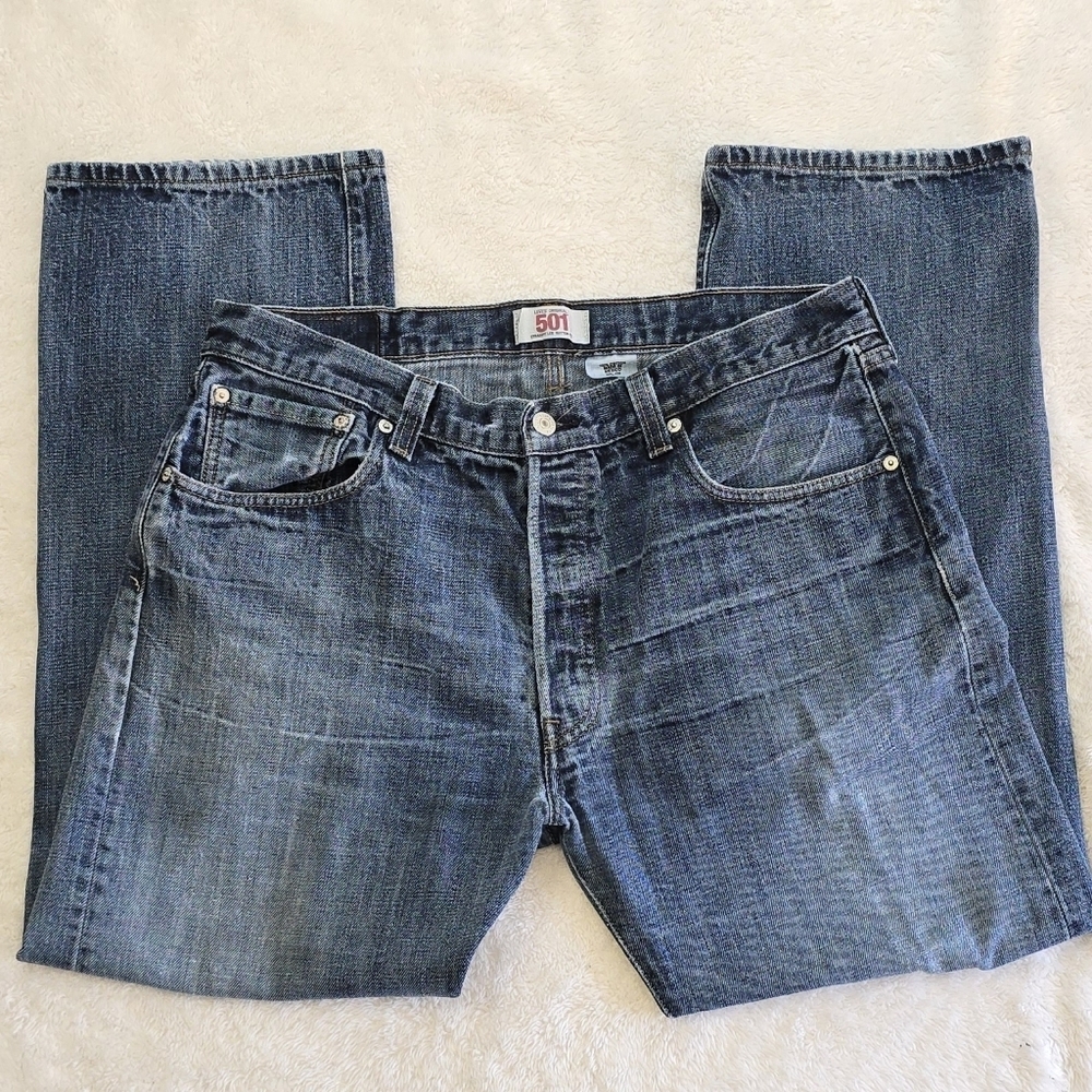 Levi’s 501 Straight Leg Jeans  Men’s 36x30 Button Fly Distress